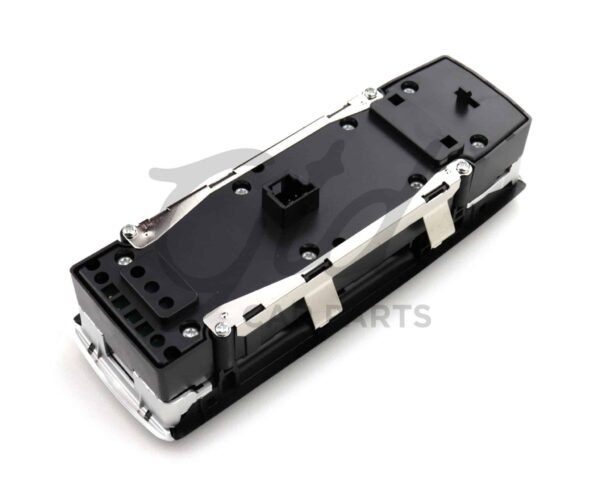 MB01 0058 5 scaled 1