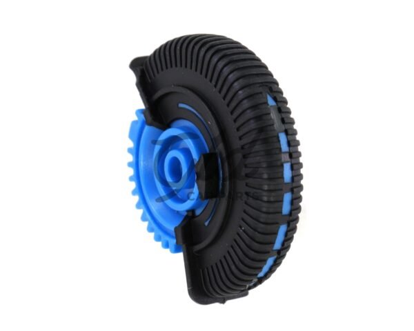 MB04 0121 3 scaled 1