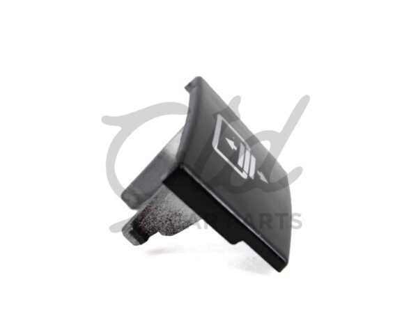 MB05 0060 3 scaled 1