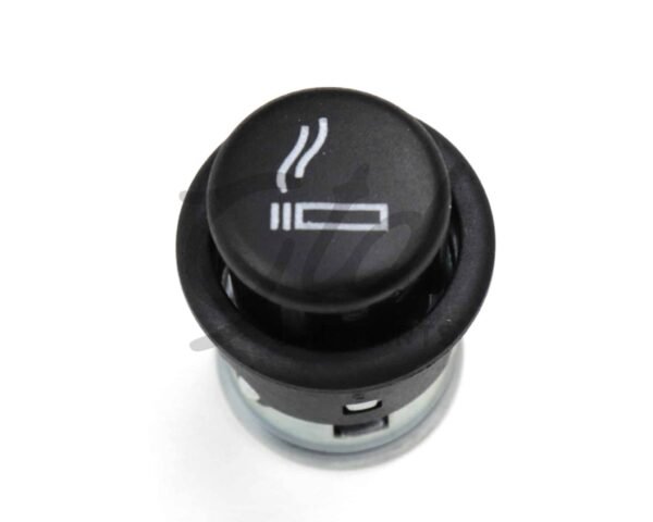 MB05 0129 3 scaled 1