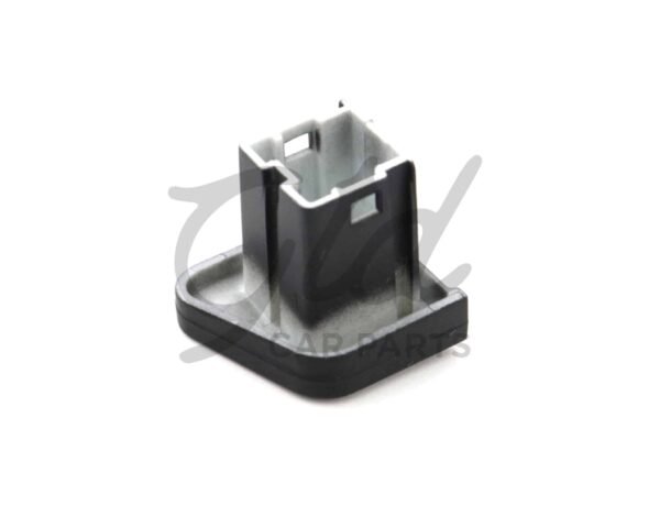 MB05 0132 5 scaled 1