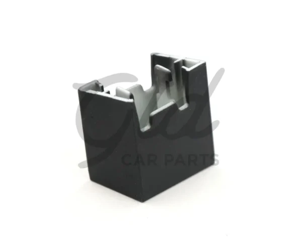 MB10 0073 2 scaled 1