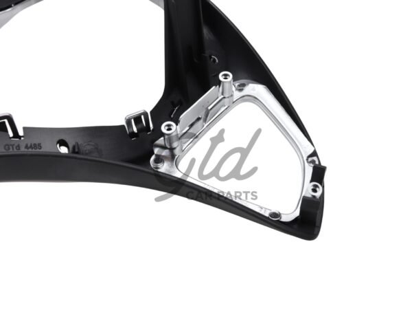 MB10 0089 13 scaled 1