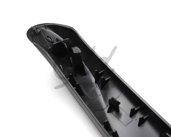 RE03 0018 5 scaled 1