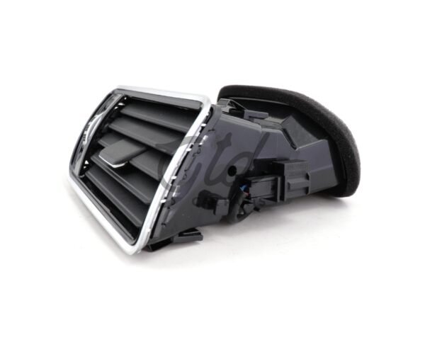 VW04 0003 4 scaled 1