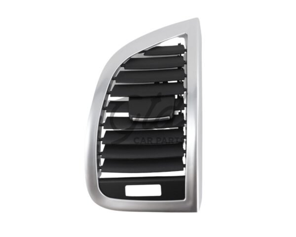 Grelha Ventilação Frontal Direita Audi Q7 2006-2015 httpsbled.ptwp contentuploads202306AU04 0002 4 scaled 1