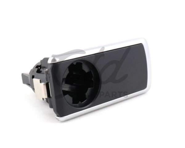 37953 mb03 0035 3 scaled 1