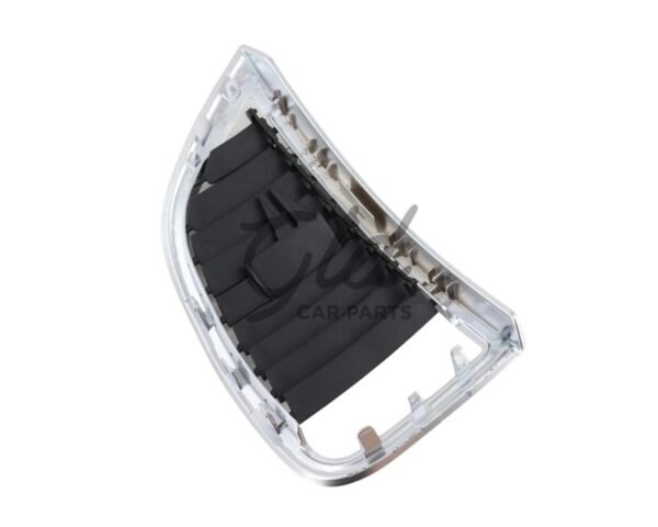 37992 au04 0001 3 scaled 1