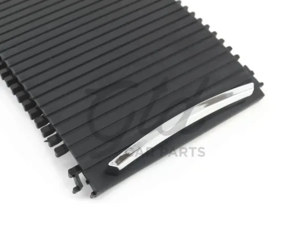 55359 pg15 0002 6 scaled 1